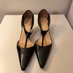 Christian Loubouton black pumps